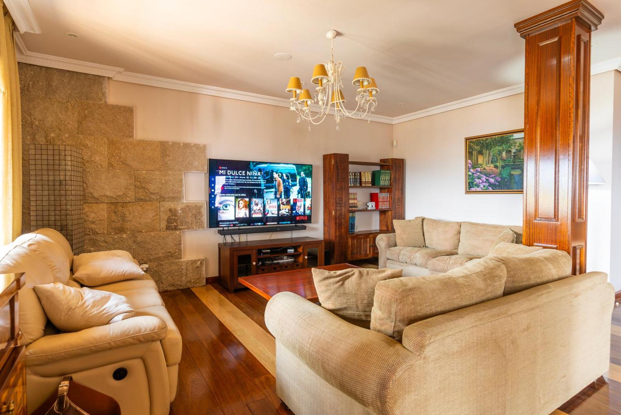 埃尔蒂恩夫洛Mansion Con Jacuzzi A 40 Grados, Gran Piscina Y Padel别墅 外观 照片