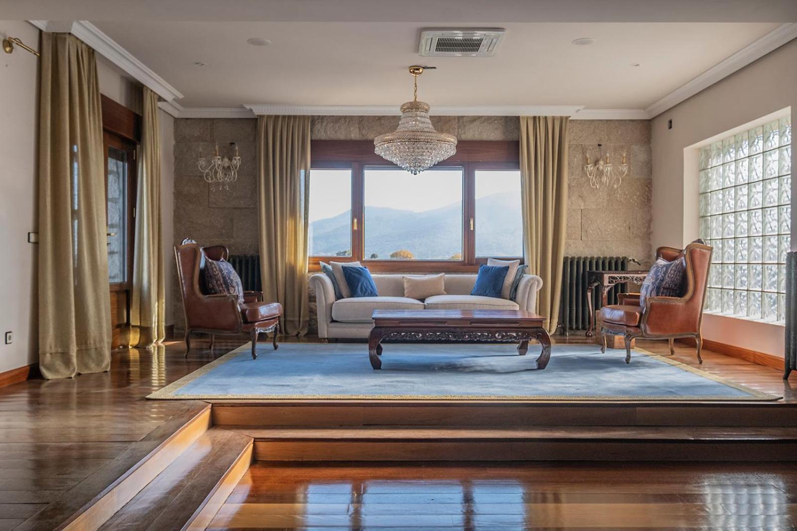 埃尔蒂恩夫洛Mansion Con Jacuzzi A 40 Grados, Gran Piscina Y Padel别墅 外观 照片